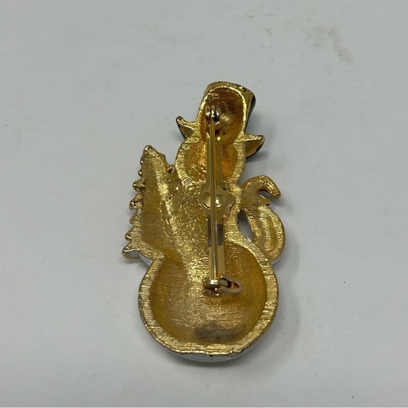 Vintage Enamel Snowman with Top Hat Brooch Winter Snow Christmas Holidays - Picture 3 of 5